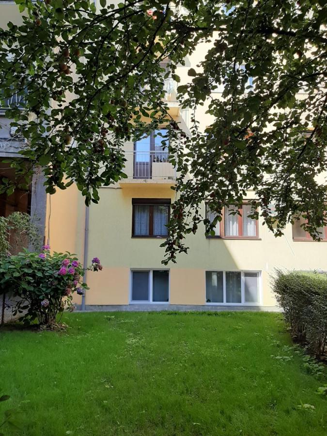 Ferienwohnung Light HOUSE Cluj-Napoca Exterior foto